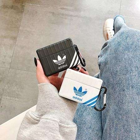 エアーポッズ カバー 海外販売 Adidas